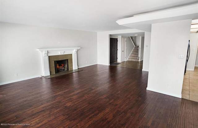 2120 La Canada Crest Drive Gallery 3