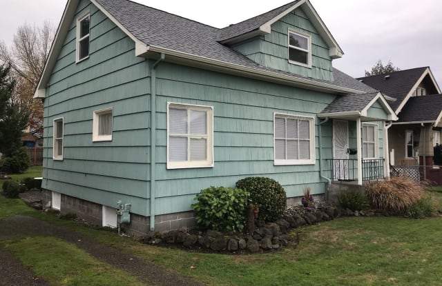 2529 S M St - 2529 South M Street, Tacoma, WA 98405