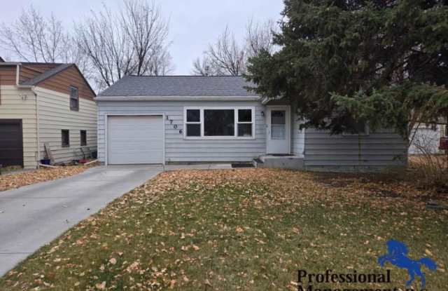 1706 Avenue D Gallery 1