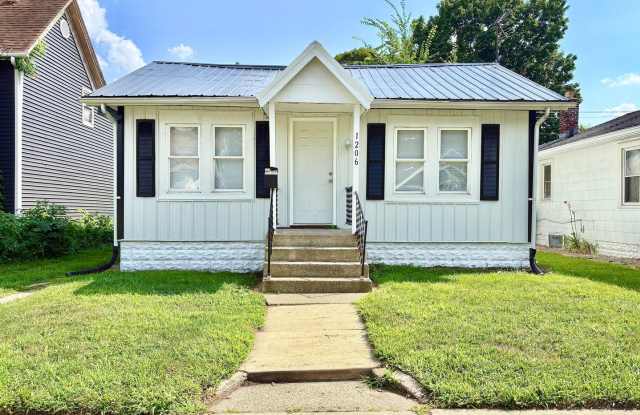 1206 Queen St - South Bend, IN - 1206 Queen Street, South Bend, IN 46616