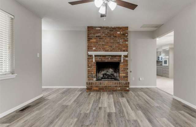 339 Rosewood Drive Gallery 4