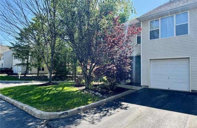 2 Deer Ct Drive Gallery 4
