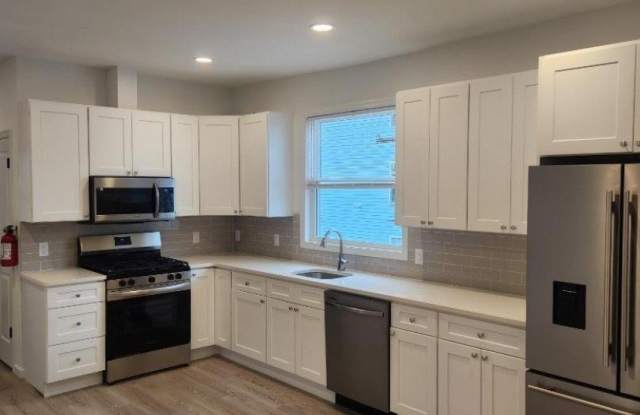 190 8th St - 190 8th Street, Passaic, NJ 07055