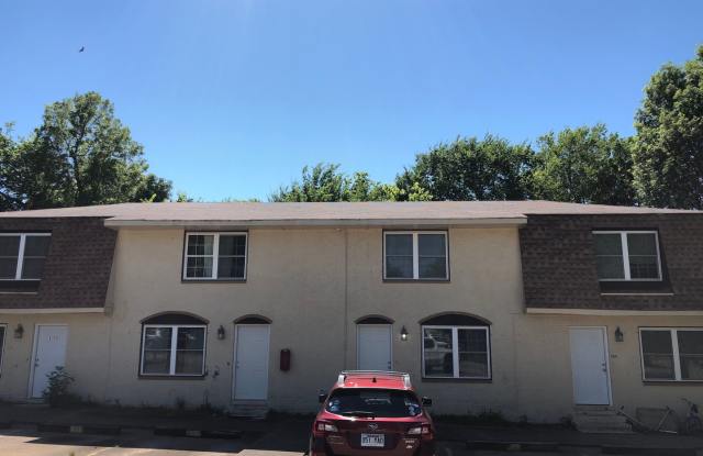 513 BJ - 513 North Betty Jo Drive, Fayetteville, AR 72704