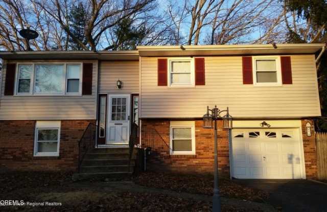 16 Oak Leaf Lane photos photos