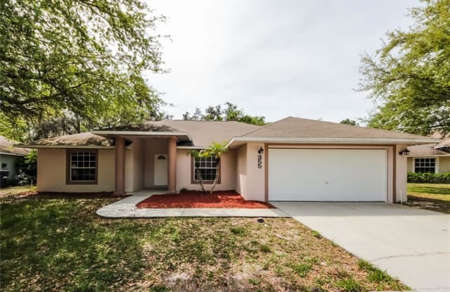 355 THOUSAND OAKS BOULEVARD - 355 Thousand Oaks Boulevard, Loughman, FL 33896