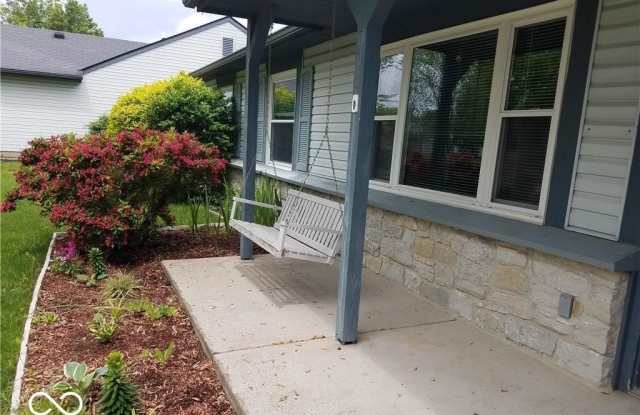 12404 Cobblestone Court Gallery 2