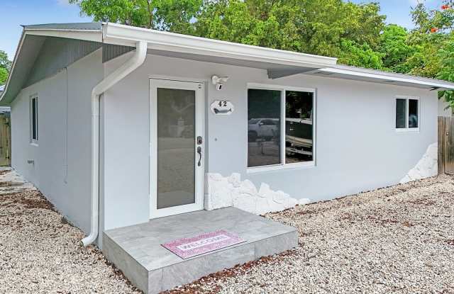 42 Bonefish Avenue photos photos