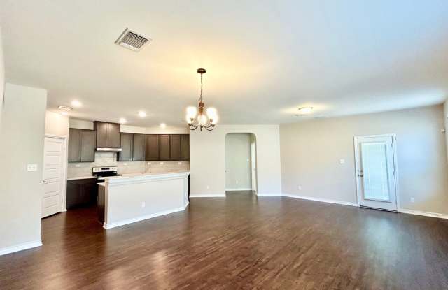 3BED / 2 BATH House for lease in New Braunfels! Available Now! Gallery 4