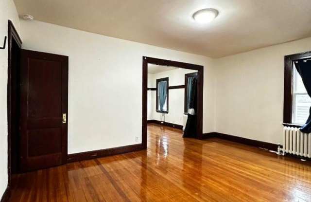 40 Linden Ave photos photos