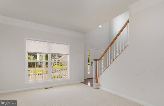 1203 CENTURY OAK Drive Gallery 3