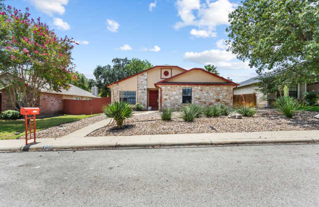 Charming 3-Bedroom Home with Stone Fireplace & Mature Trees photos photos