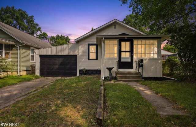 40 W Colgate Avenue Gallery 1