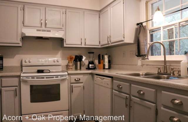 108 Hollow Oak Dr Gallery 4