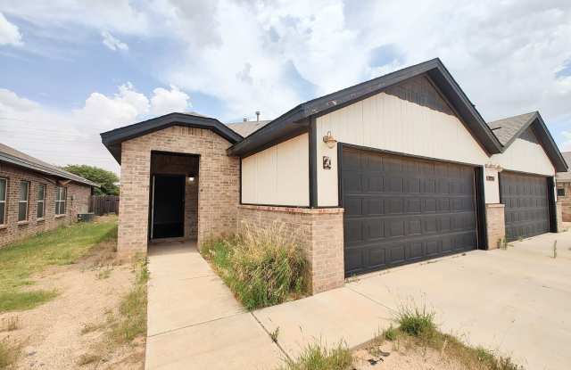 Charming Home in Bushland Springs photos photos