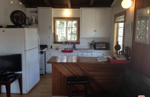 22844 Pacific Coast Hwy unit: 2 photos photos 22844 Pacific Coast Hwy unit: 2 photos photos