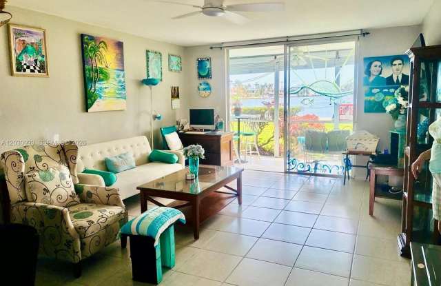 3020 Marcos Dr photos photos