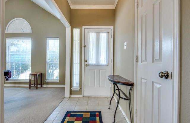 727 Blue Oak Drive Gallery 4
