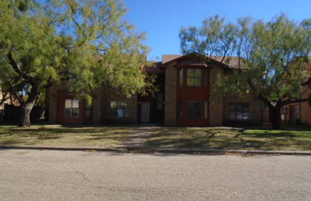 909 Bruce Way photos photos