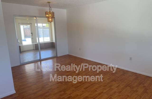 28610 Pebble Beach Dr Gallery 3