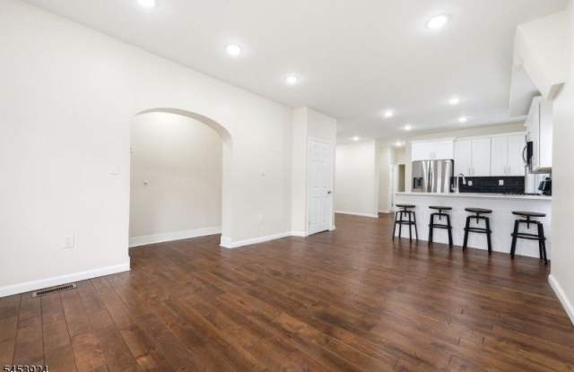244 Clinton Ave Gallery 3