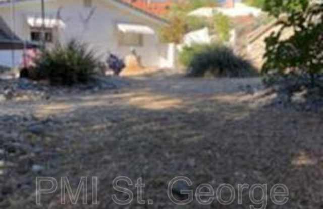 288 W Diagonal photos photos