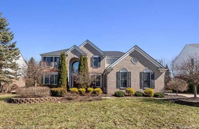 44481 White Pine Circle E - 44481 White Pine Circle East, Wayne County, MI 48168