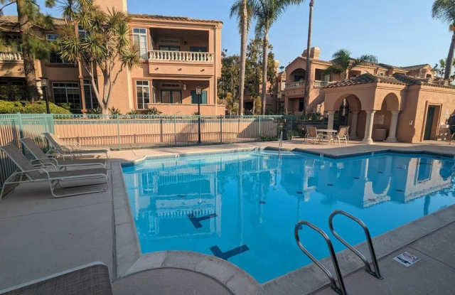 3581 Cameo Dr Unit 39 - 3581 Cameo Drive, Oceanside, CA 92056