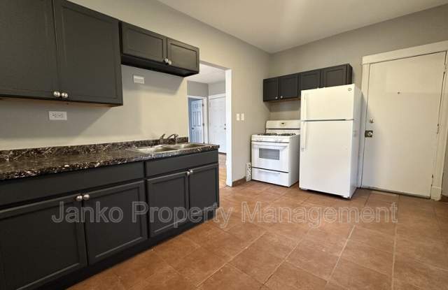 856 N Mayfield Ave photos photos