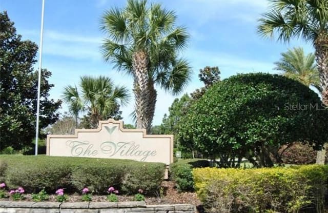 8923 MANOR LOOP - 8923 Manor Loop, Manatee County, FL 34202