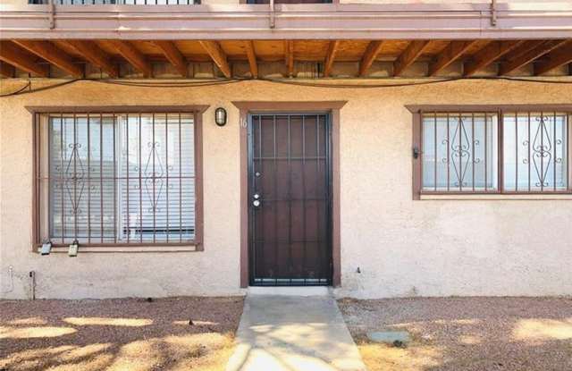 595 S Royal Crest Circle photos photos