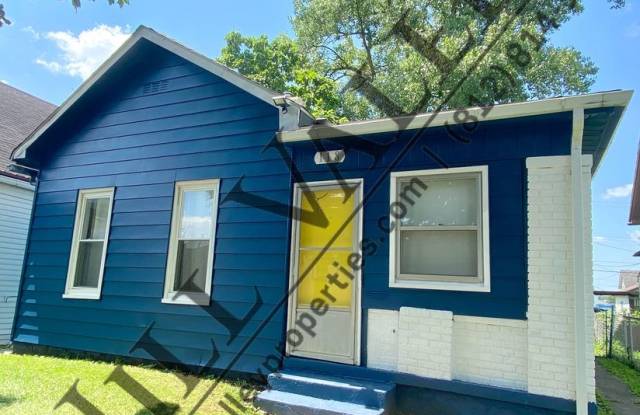 Three bedroom close to Downtown and ISU photos photos