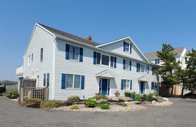 754 Ocean Avenue unit: 2 photos photos