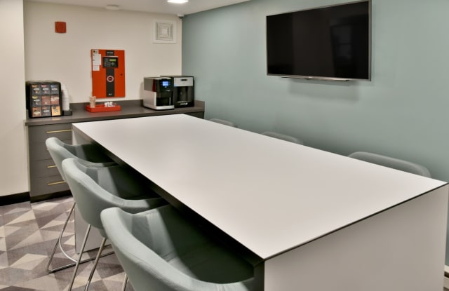 Eagan Place Gallery 4