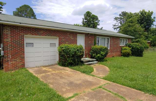 2 Bedroom Home in Tuscaloosa photos photos