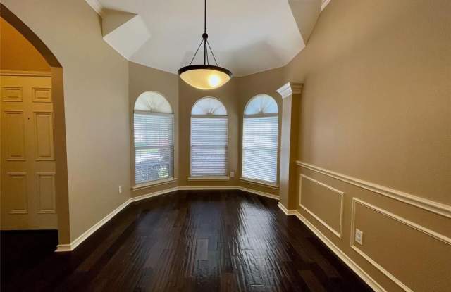 1310 Lochness Drive Gallery 4