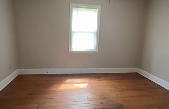 1901 Dellwood Ave Gallery 4