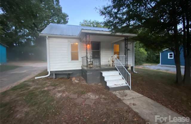 1005 Rickert Street photos photos