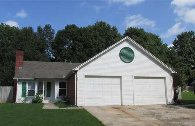 1405  S 12th  ST photos photos