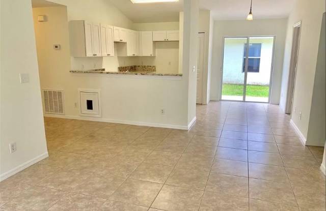 1515 18th Ave SW Gallery 2