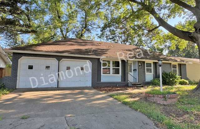 Charming 3 bedroom home located in the heart of Springfield photos photos