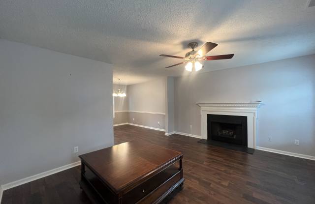 3310 Timberwolf Avenue Gallery 2