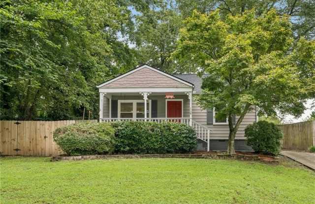 1136 Gilbert Street SE photos photos