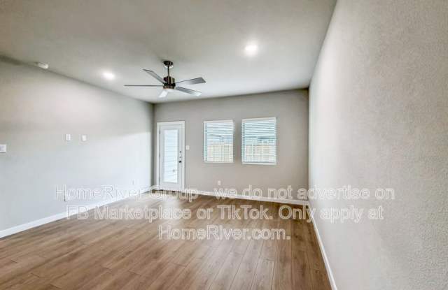 806 Knox River Dr Gallery 3