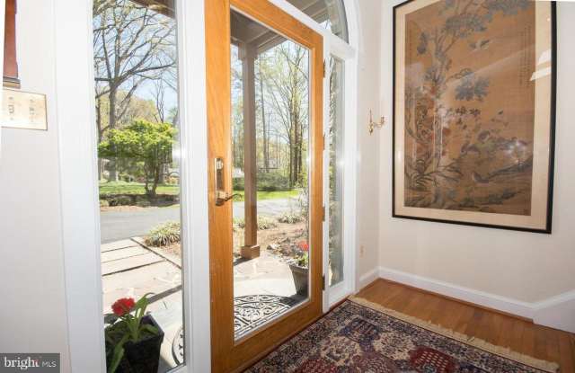3253 JUNIPER LN Gallery 3