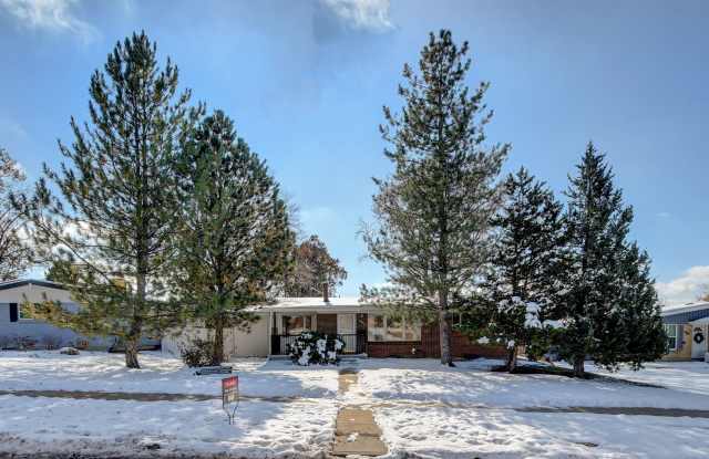 4 bedroom, 2 bath Ranch with detached 3 car garage and single car attached garage - 570 West Midway Boulevard, Broomfield, CO 80020