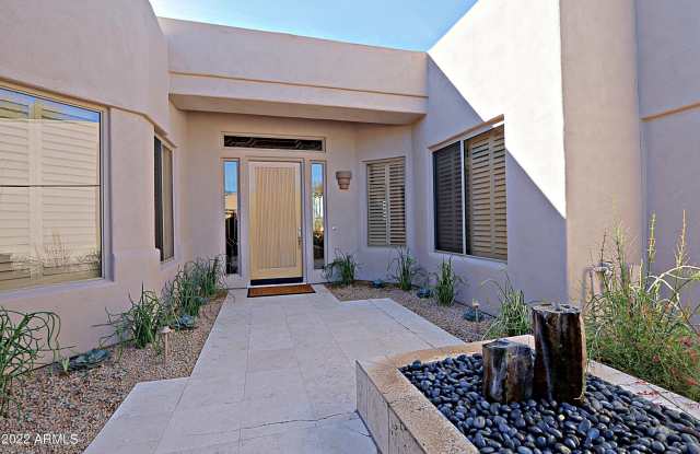 6751 E AMBER SUN Drive Gallery 3
