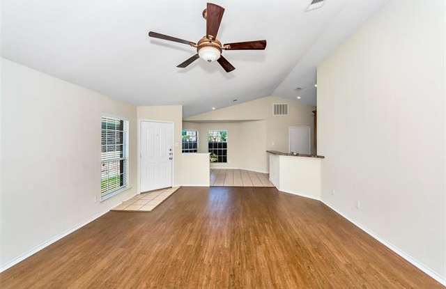5823 Melanie Court Gallery 2