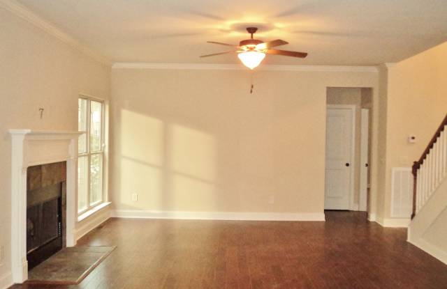 3800 Creekside Way Gallery 3