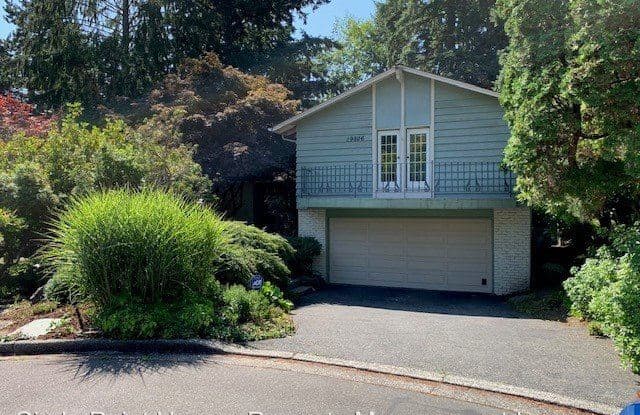 19806 Dayton Pl N - 19806 Dayton Place North, Shoreline, WA 98133